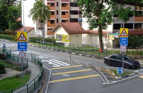 Silver Zone Gateway and setback kerb-Cut ramp