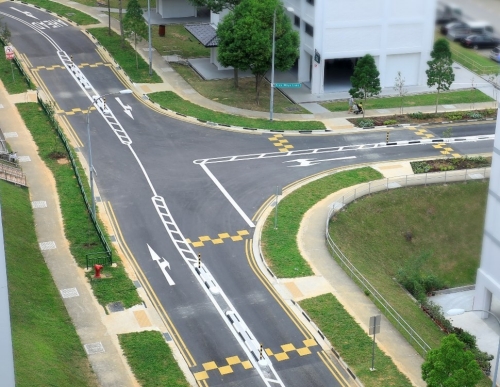 Raised junction at Teck Whye Lane
